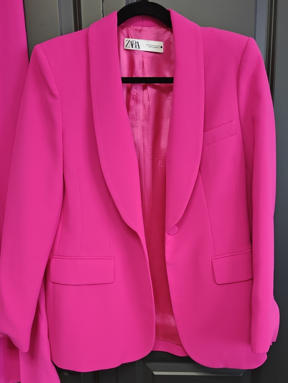 ZARA Bright Fuchsia Shawl Collar Blazer
